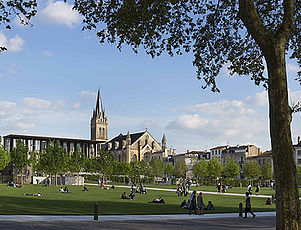 Jardins et place de la Brèche